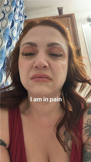 Full leaked Notshelbysnazz private onlyfans photo