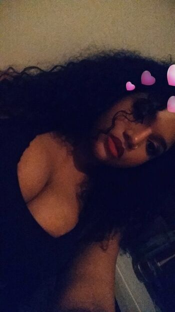 Full leaked Nounoursmaroc private onlyfans photo