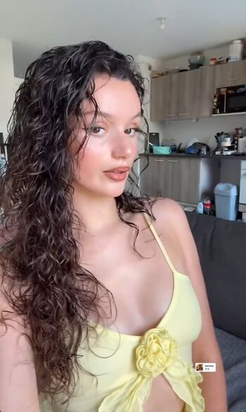 Full leaked Nour ardakani private onlyfans photo