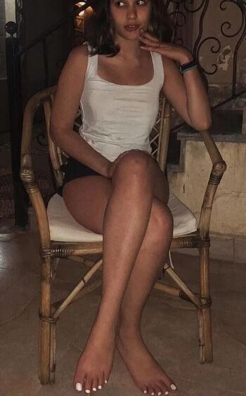 Full leaked Nourine abouseada page private onlyfans photo