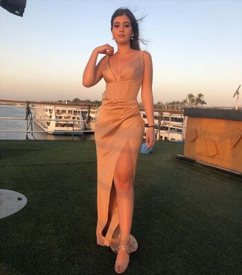 Full leaked Nourine abouseada page private onlyfans photo