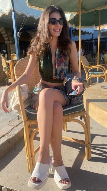 Full leaked Nourine abouseada page private onlyfans photo