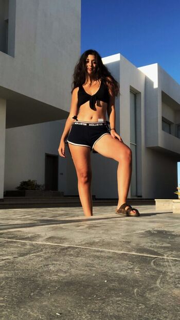 Full leaked Nourine abouseada private onlyfans photo