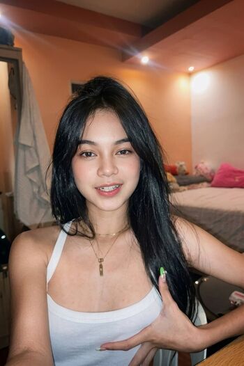 Full leaked Nova awalani private onlyfans photo