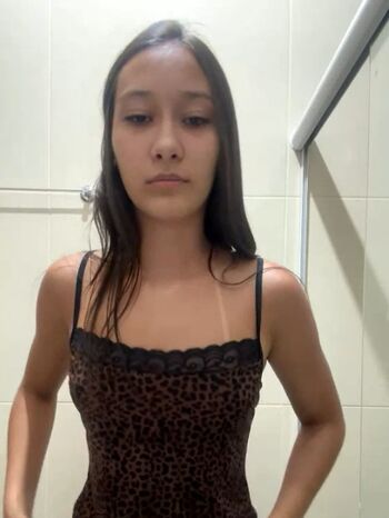 Full leaked Novinhas peitudas  page private onlyfans photo