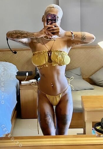 Full leaked Nura habib omer private onlyfans photo