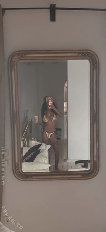 Full leaked Nura habib omer private onlyfans photo