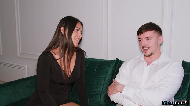 Nuria Millan ????????