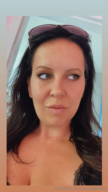 Full leaked Nylongoddes private onlyfans photo