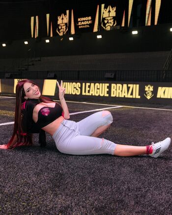 Full leaked Nyvi estephan private onlyfans photo