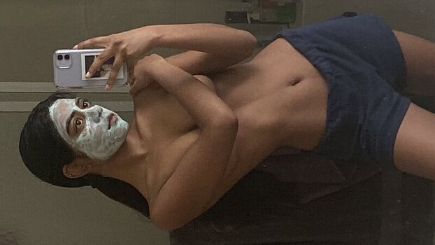 Full leaked Oi private onlyfans photo