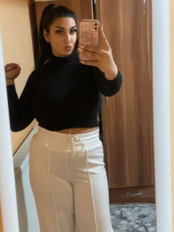 Full leaked Ofi rada private onlyfans photo