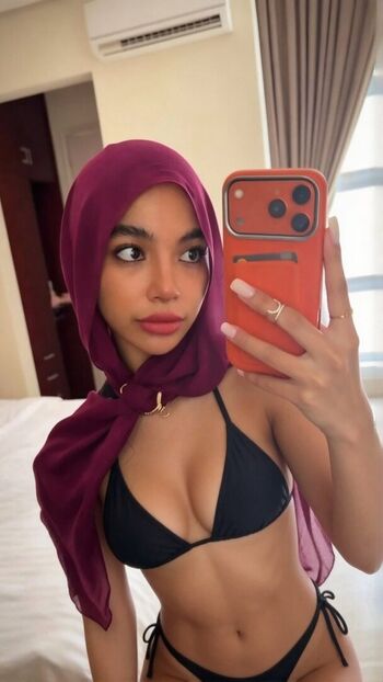 Full leaked Oklinfia private onlyfans photo