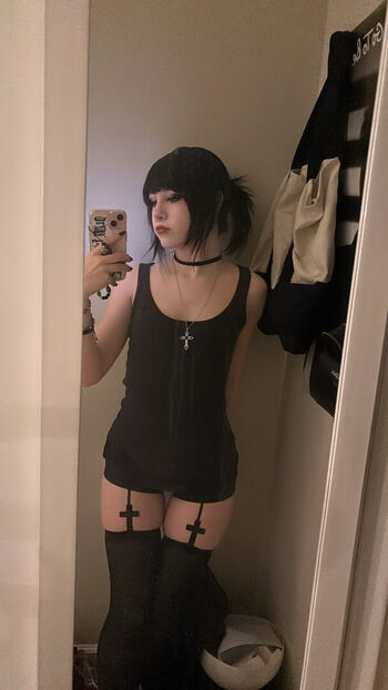 Full leaked Okneesuh page private onlyfans photo