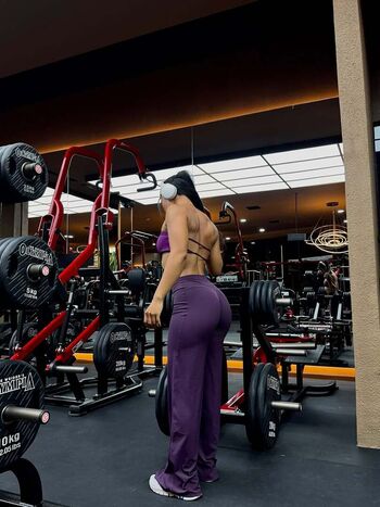 Full leaked Okyyoliviaa  page private onlyfans photo