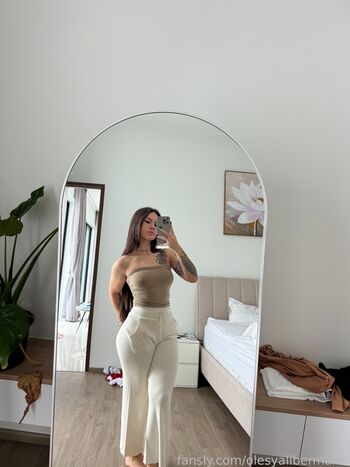 Full leaked Olesyaliberman private onlyfans photo