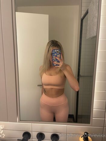 Full leaked Olivia evi plant private onlyfans photo
