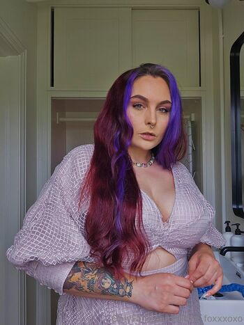 olivia_foxxxoxo