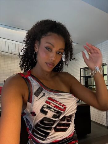 Full leaked Olivia nelson ododa private onlyfans photo