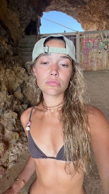 Olivia Ponton