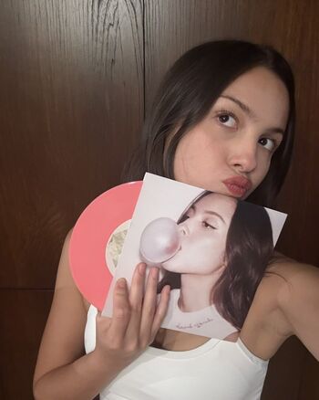 Full leaked Olivia rodrigo  page private onlyfans photo