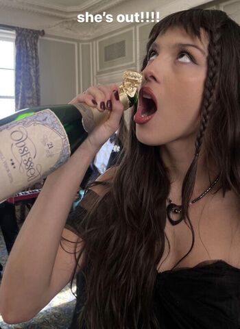 Full leaked Olivia rodrigo  page private onlyfans photo