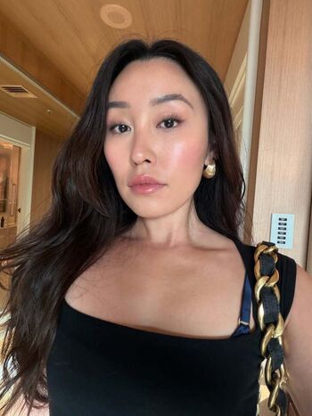 Full leaked Olivia sui private onlyfans photo