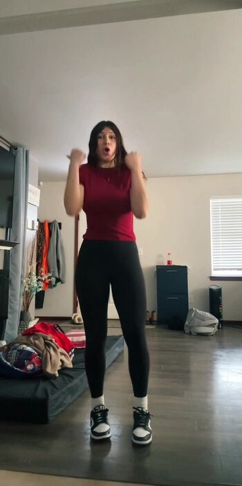 Full leaked Oliviax private onlyfans photo