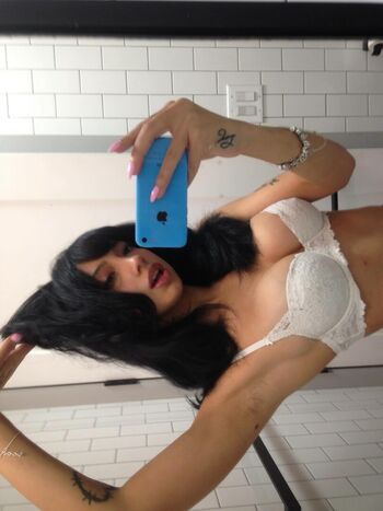 Full leaked Oliviaraynn private onlyfans photo