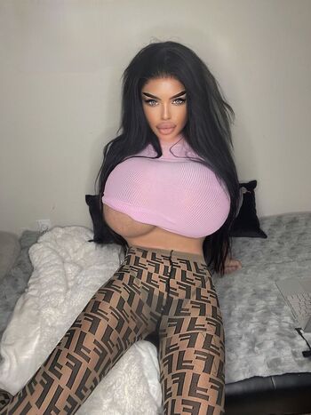 Full leaked Olsuh private onlyfans photo