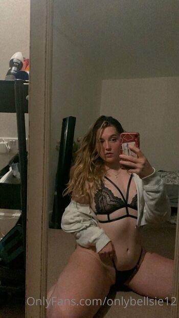 Full leaked Onlybellsie private onlyfans photo