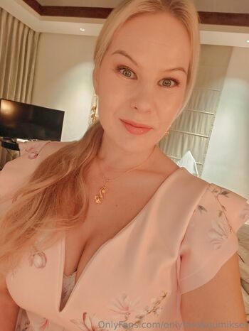 Full leaked Onlyfanskuumikset private onlyfans photo