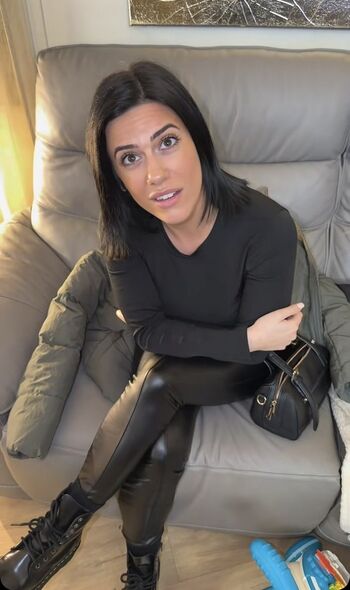 Full leaked Onlysabrina private onlyfans photo