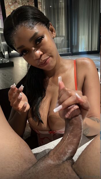 Full leaked Ontlametseofficial private onlyfans photo