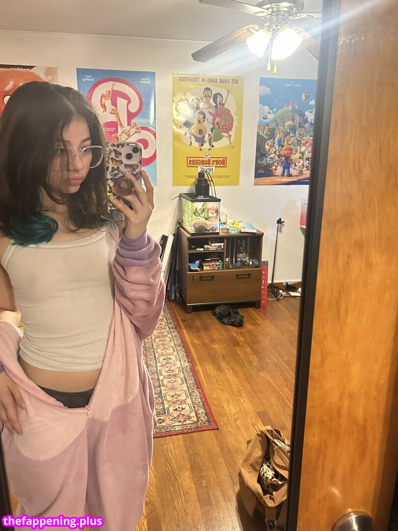 oohlastella 누드 OnlyFans 사진 #9