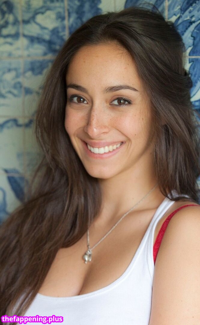 Oona Chaplin / OonaCC / https: / oona.chaplin Naken OnlyFans Foto #62