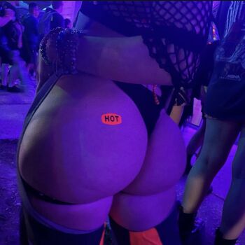 Full leaked Oturanwhozee private onlyfans photo