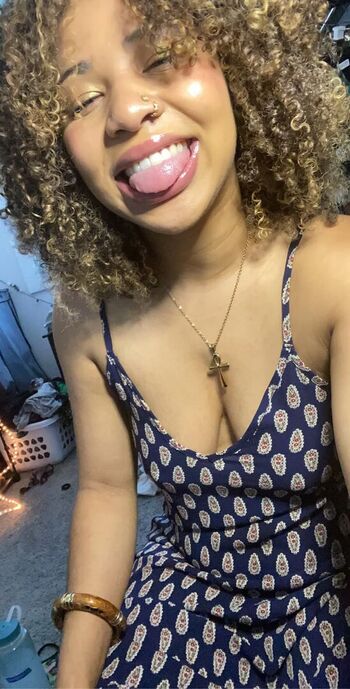 Full leaked Ouiouima private onlyfans photo
