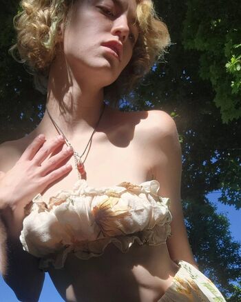 Full leaked Outoflizworld private onlyfans photo