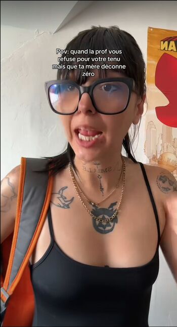 Full leaked Owsmile private onlyfans photo