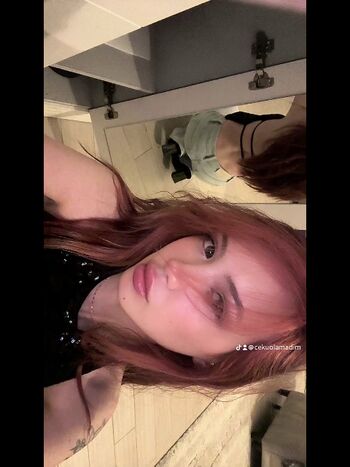 Full leaked Oz basak private onlyfans photo