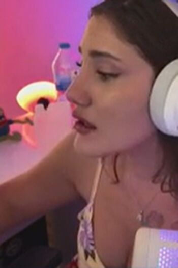 Özge Azunyan
