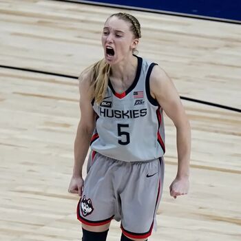 Paige Bueckers