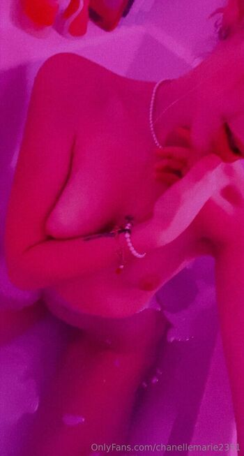 Full leaked Paigemarie private onlyfans photo