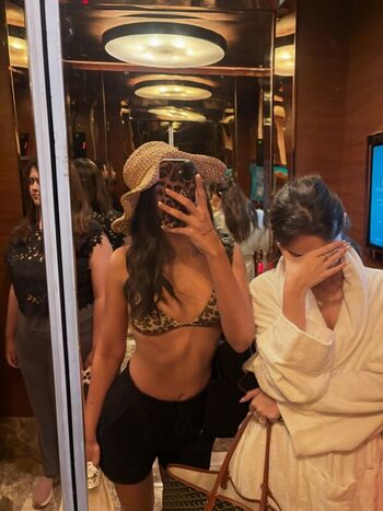 Full leaked Pakhi gadh private onlyfans photo