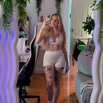 Full leaked Paladinamber private onlyfans photo