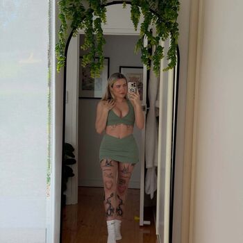 Full leaked Paladinamber private onlyfans photo