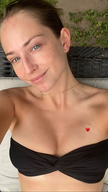 Full leaked Palmyre private onlyfans photo