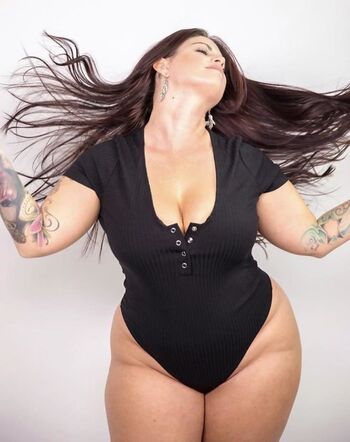 Full leaked Pamela medina private onlyfans photo