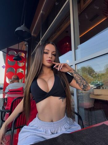 Full leaked Panamera private onlyfans photo